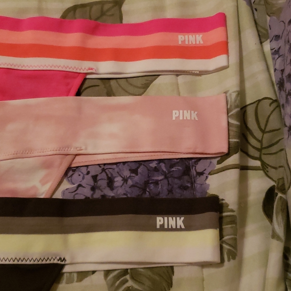Pink Victoria secret woman thong - Picture 2 of 5